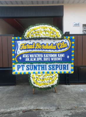 Papan Bunga Duka di Karang Tengah